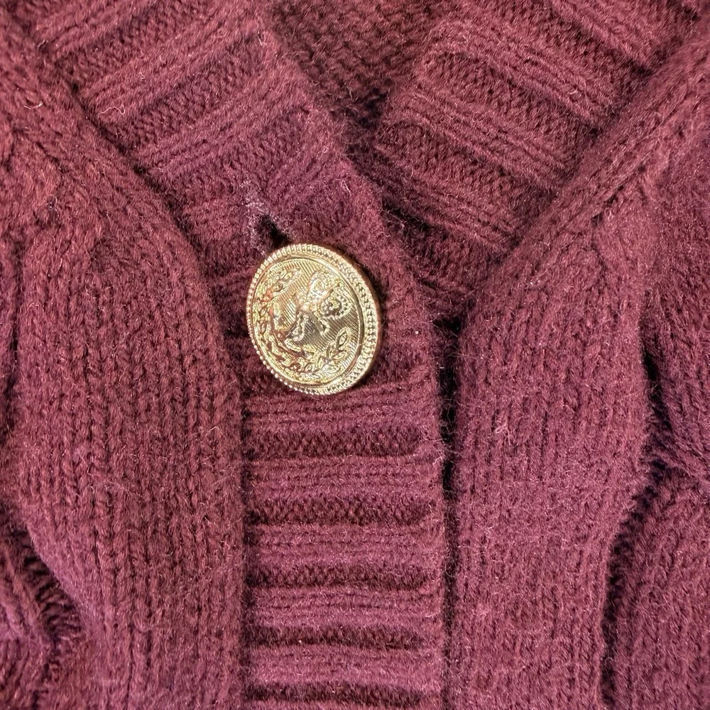 NWT TALBOTS CABLE KNIT V-NECK SWEATER VEST Rich Burgundy Gold Buttons Size M New - Picture 6 of 11